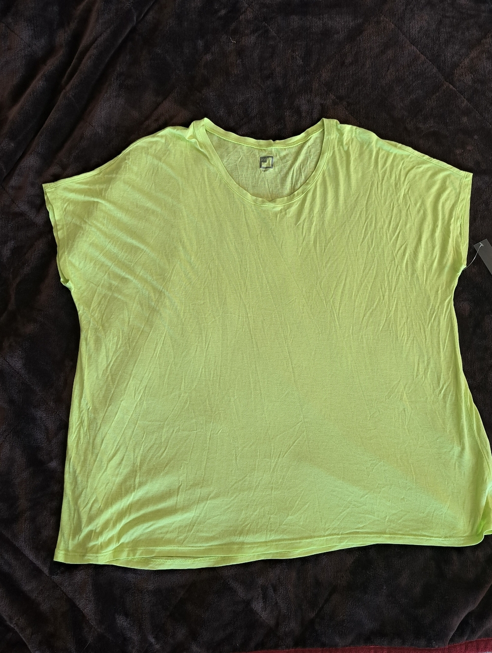 NWT. JCP Neon Yellow Top Boxy T-shirt Sz 1X. 100% RAYON.